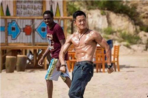 香港明星评价战狼2,国产硬汉电影的巅峰之作！