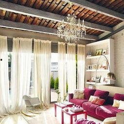 挑空客厅网红吊灯图片,打造时尚家居新潮流